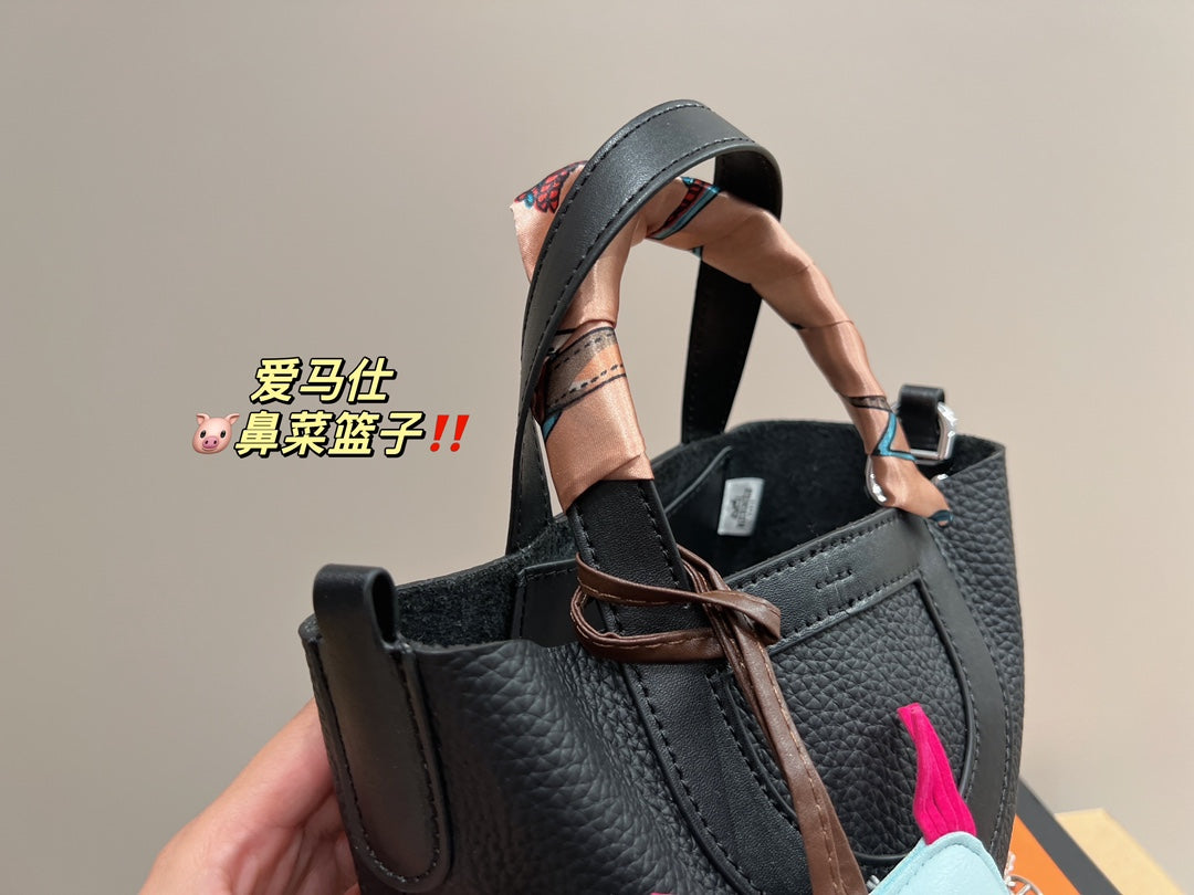 Hermès Pignose Vegetable Basket
