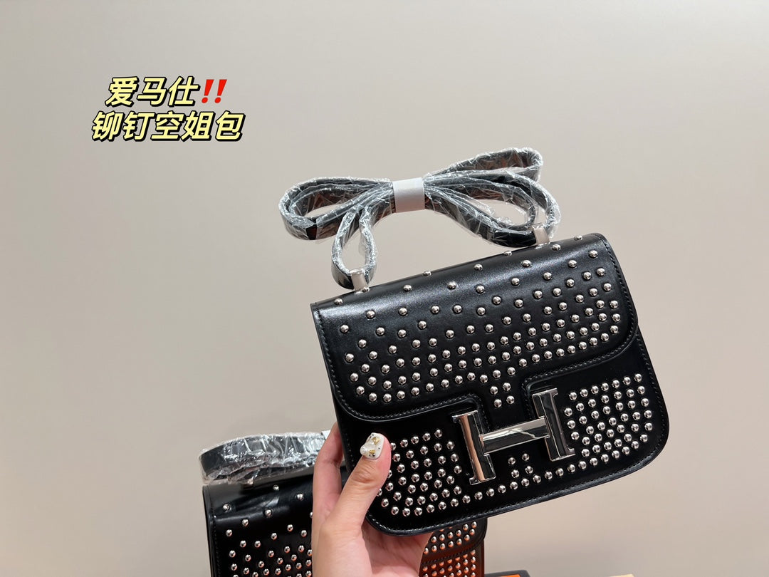Hermès studded Constace bag