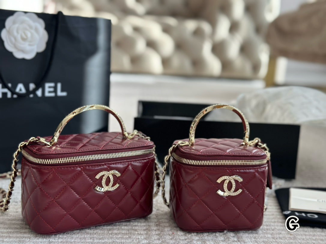 Chanel Small Cosmetic Case handbag