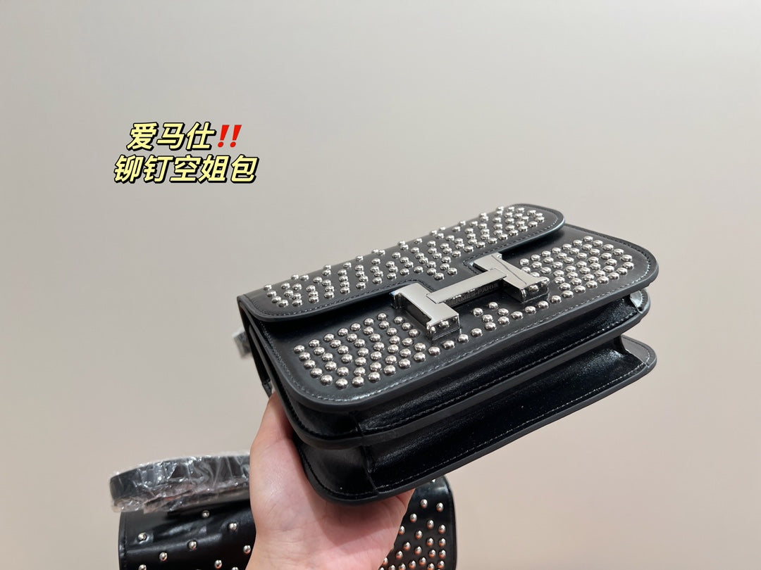 Hermès studded Constace bag