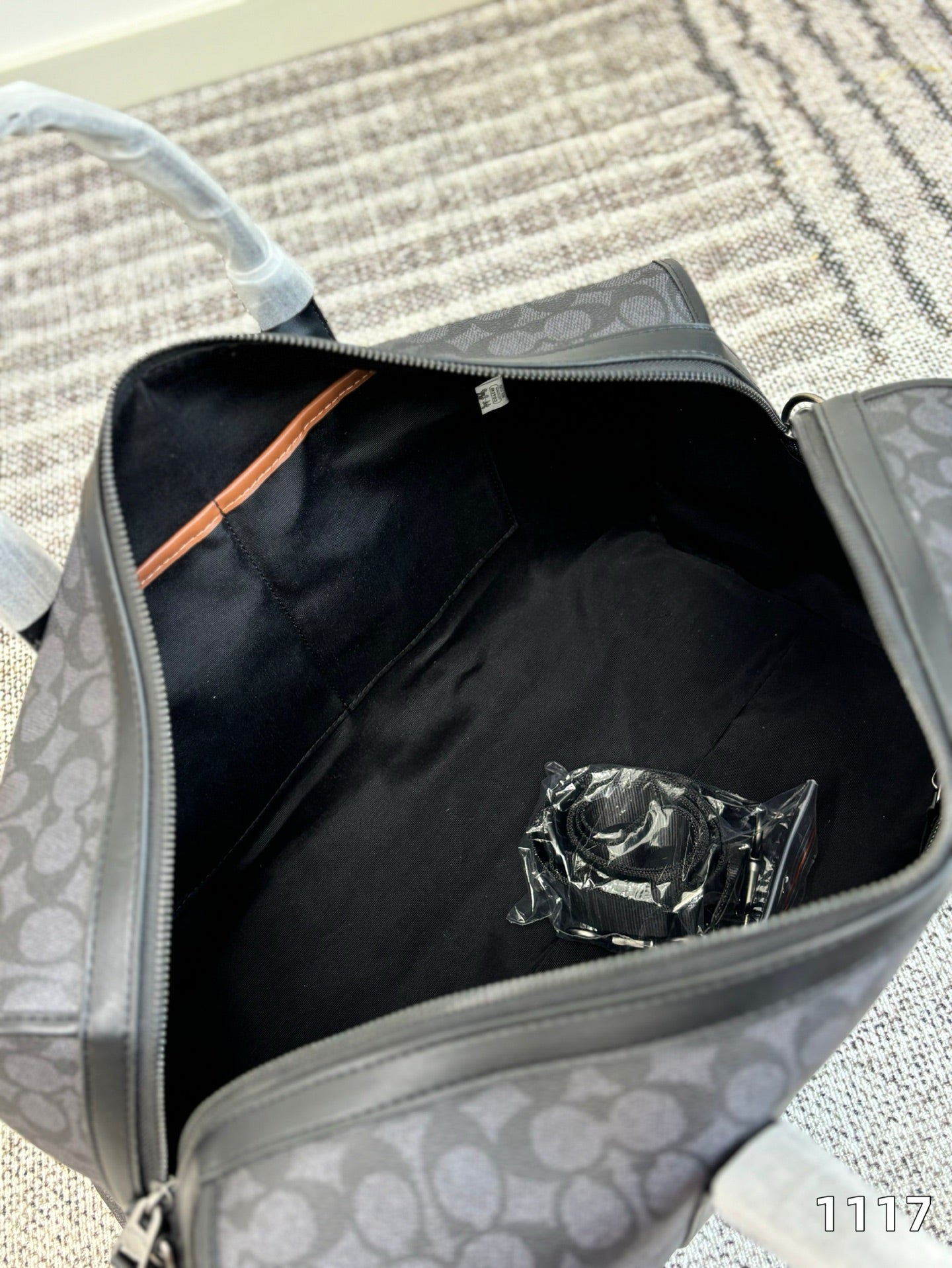 Coach Venturer 45๐บ๐ธ