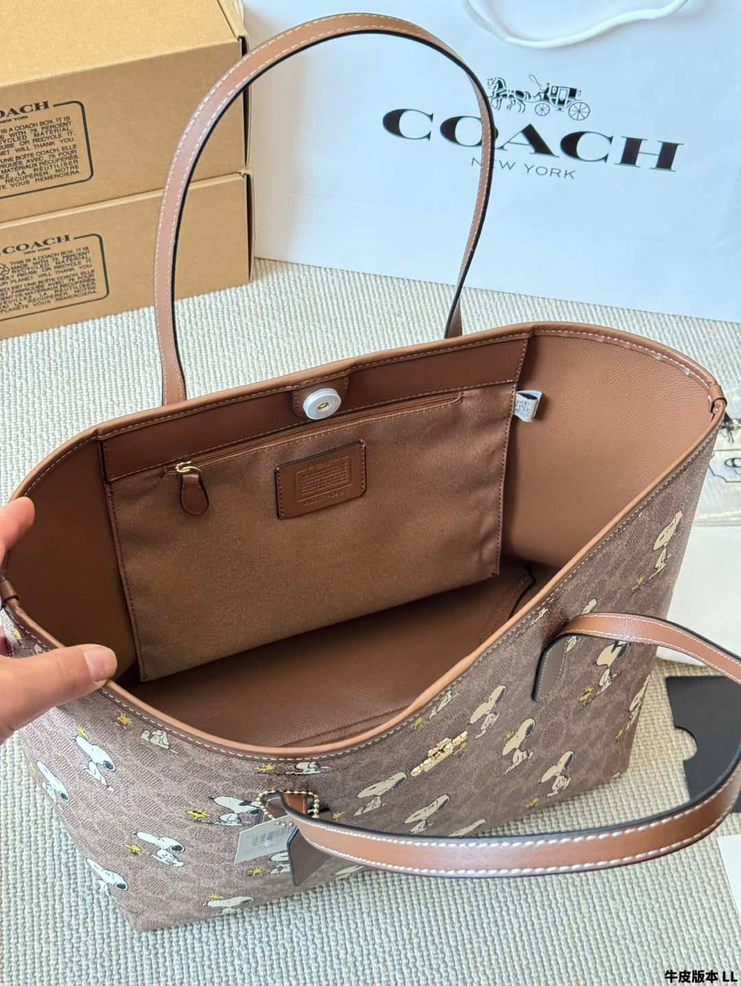 Coach City Snoopy Tote Classic Shoulder Bag