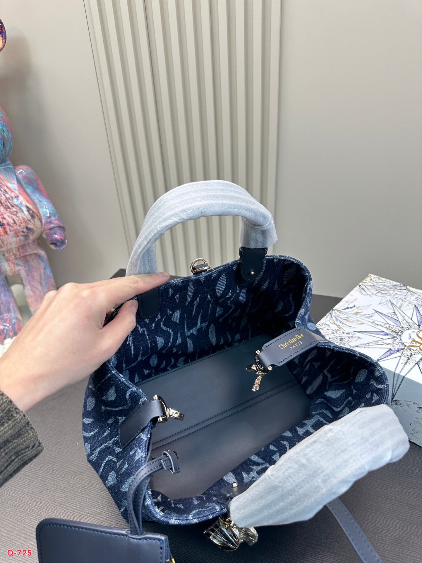 Dior Toujours Shopping Bag