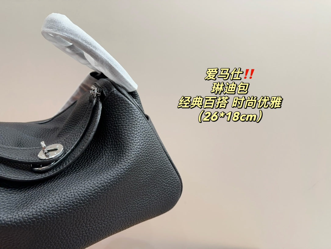 Hermès Lindy Bag
