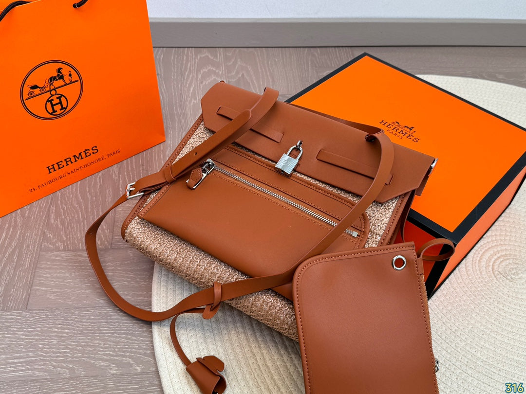 Hermès woven handbag