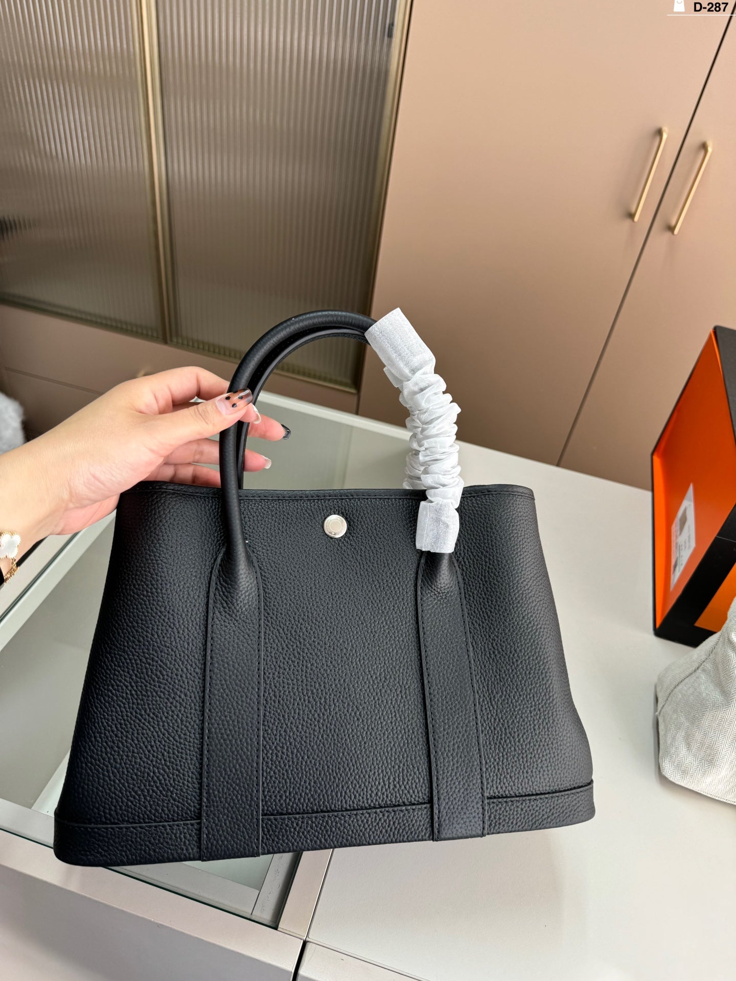 HERMES Garden Tote Bag 🌸