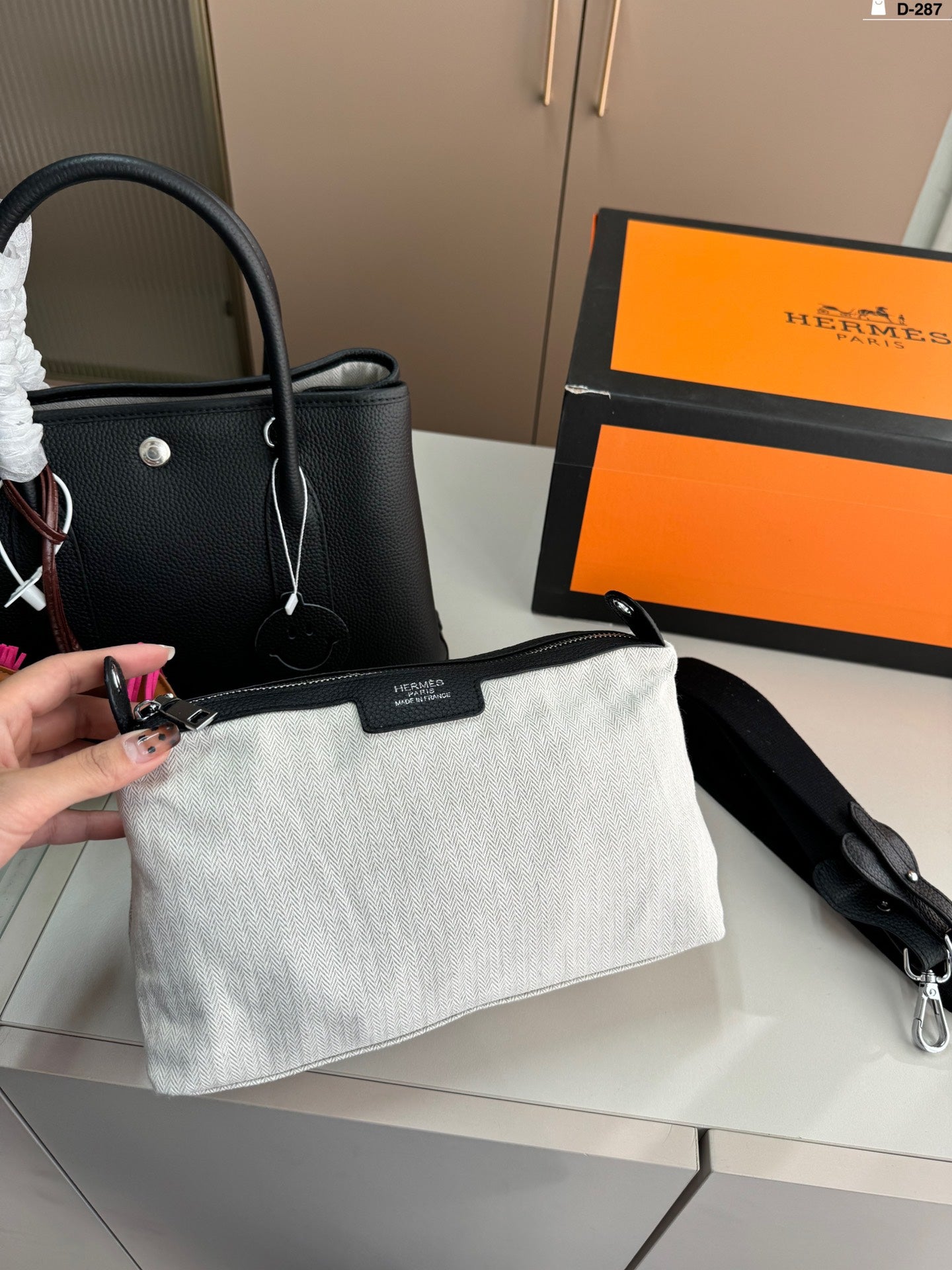 HERMES Garden Tote Bag 🌸