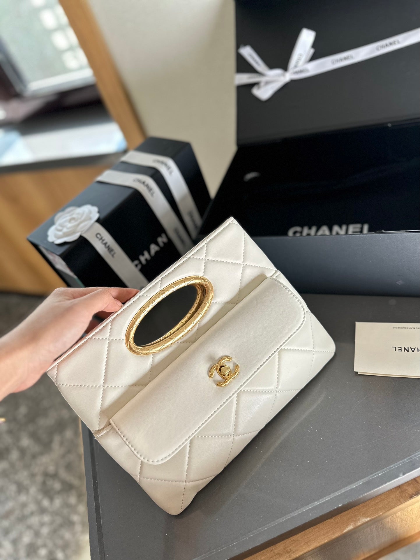 𝘝𝘪𝘯𝘵𝘢𝘨𝘦 Chanel Evening Bag