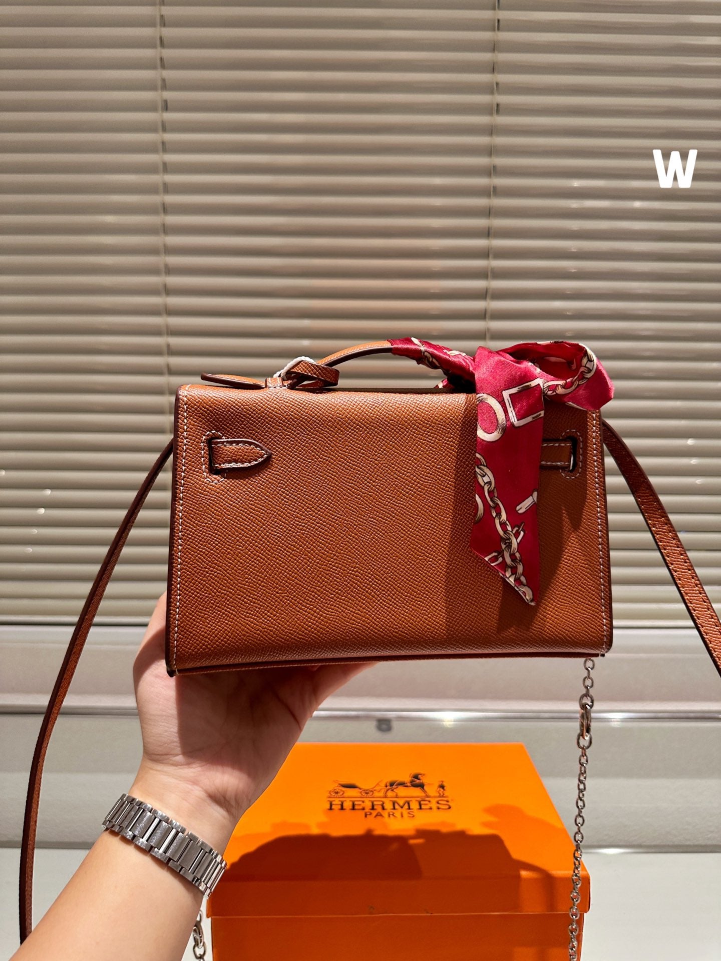 Hermès Crocodile-Pattern Kelly Bag