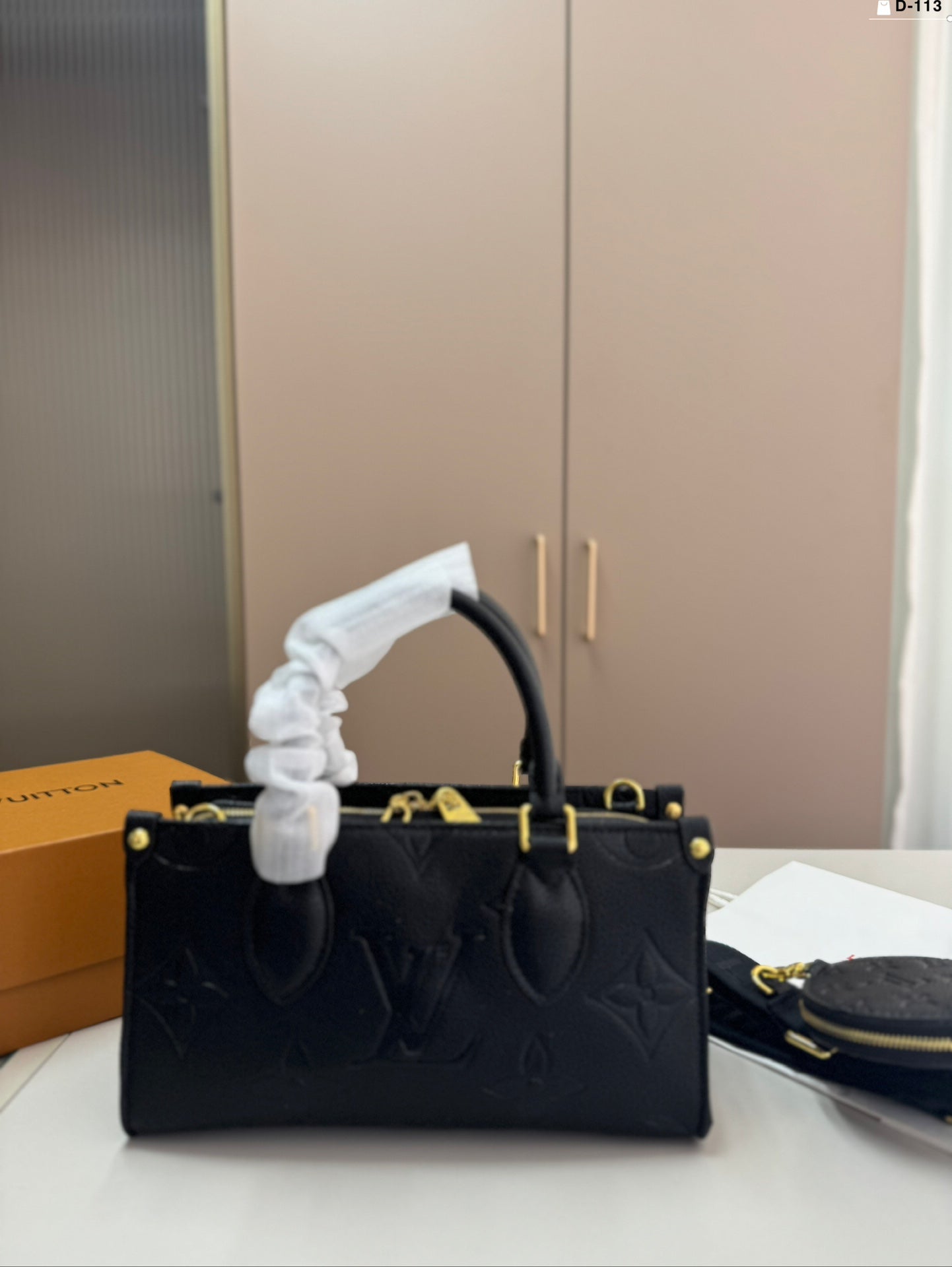 Louis Vuitton Onthego Eastwest