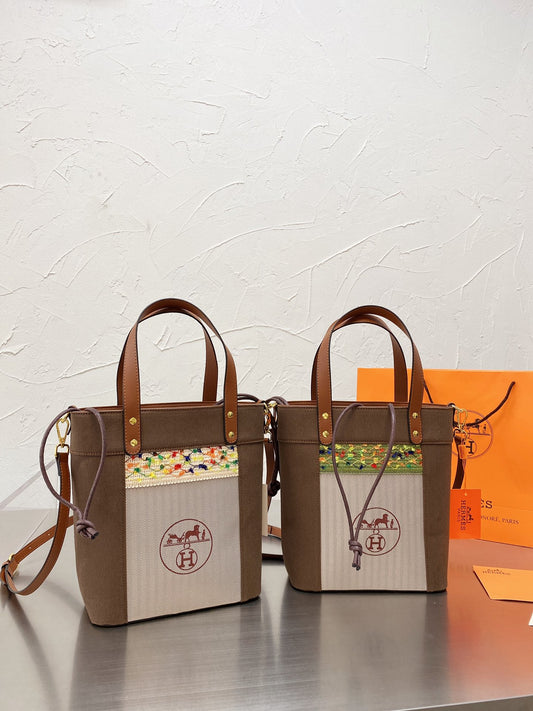 The incredibly popular Hermès bucket bag