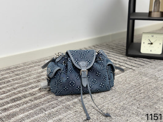New Lv embossed monogram handbag crossbody bag