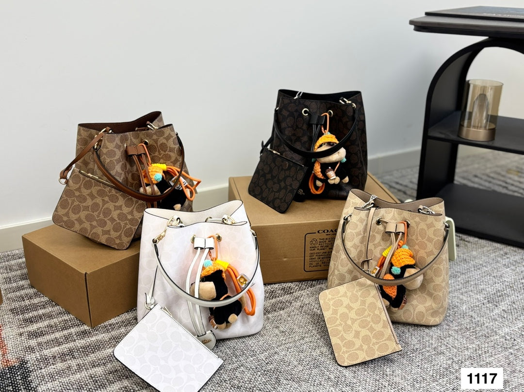 COACH Bucket Retro Series