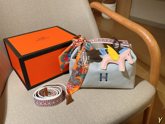 Hermès Wool Lunch Box Bag