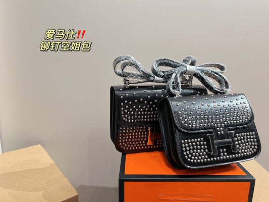Hermès studded Constace bag