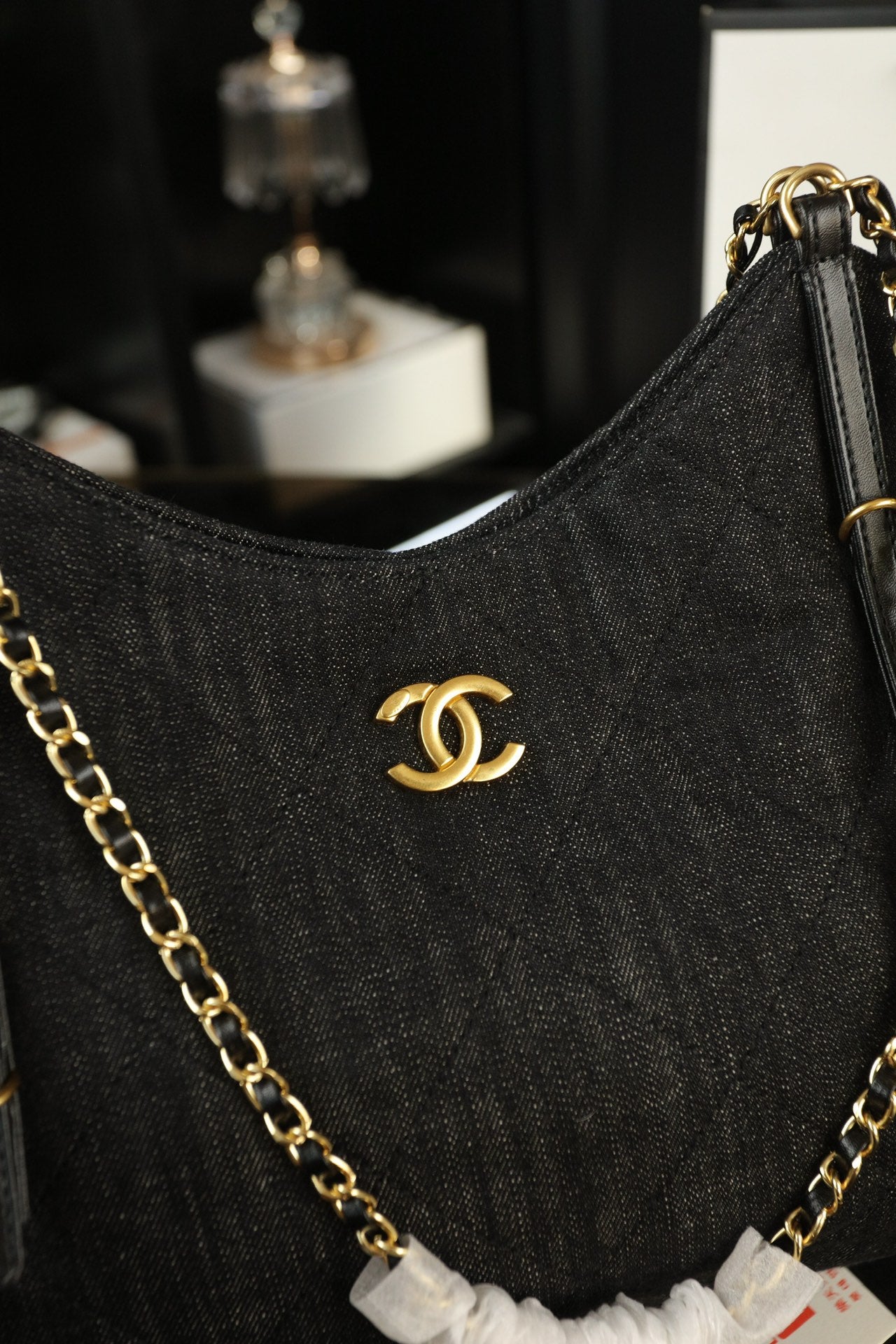 CHANEL Denim New Runway-Style Chain Tote Bag