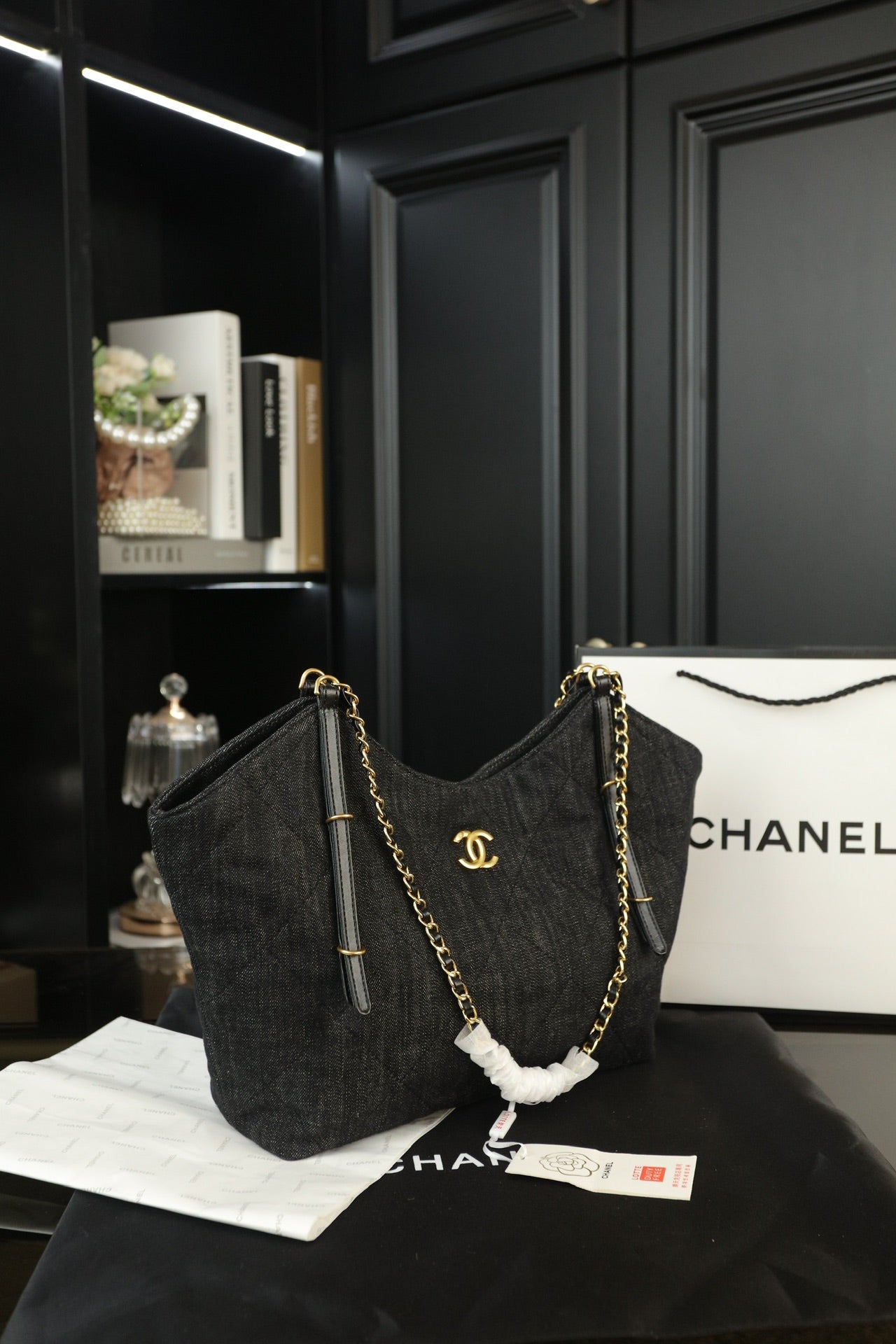 CHANEL Denim New Runway-Style Chain Tote Bag
