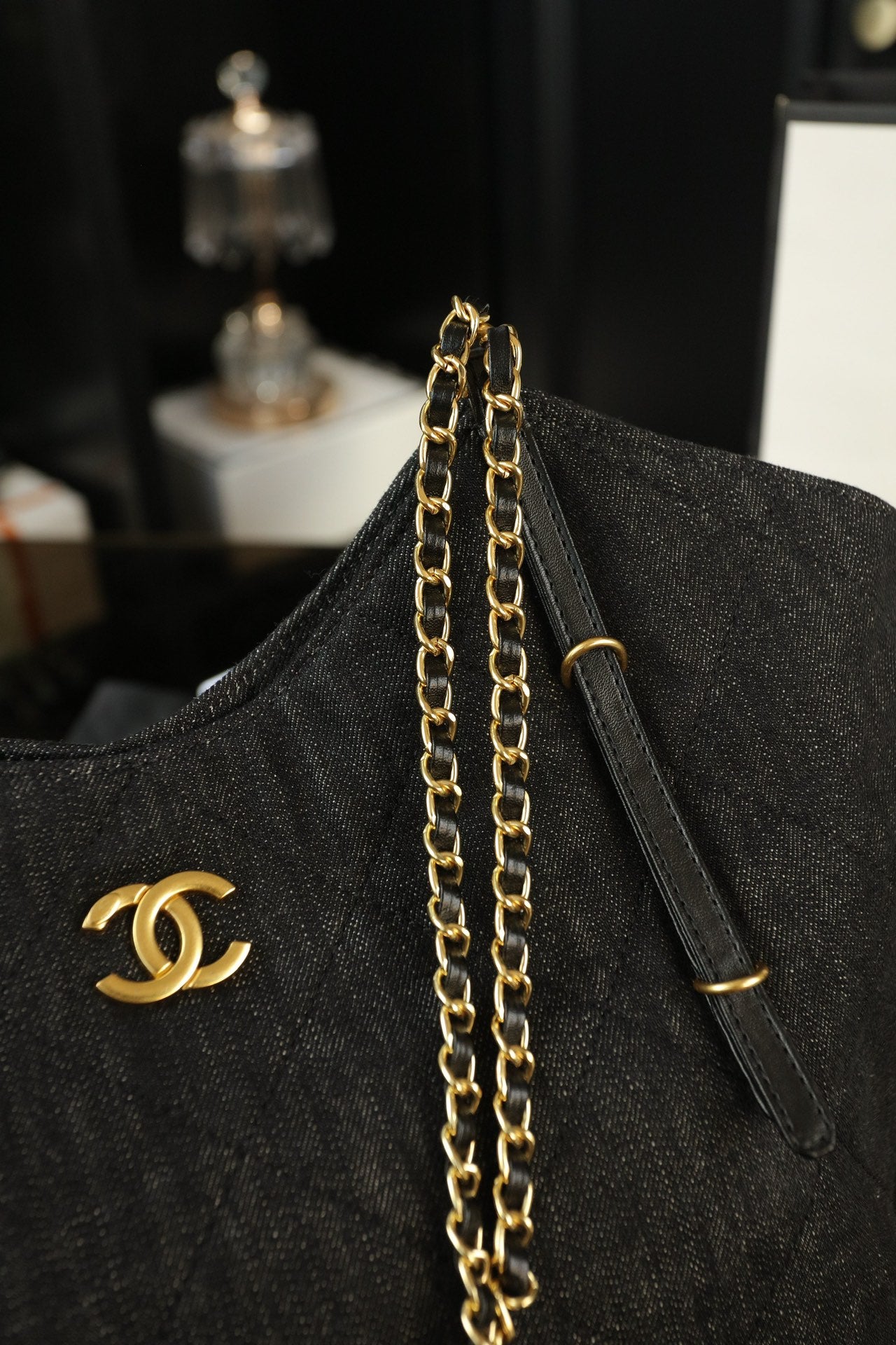 CHANEL Denim New Runway-Style Chain Tote Bag