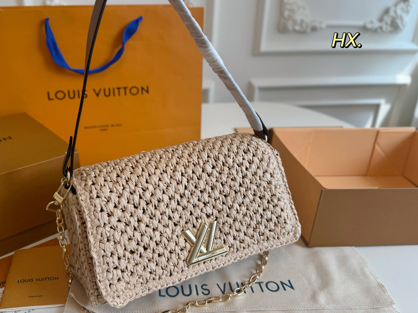 LV Raffia Braided Chain Underarm Bag 💕