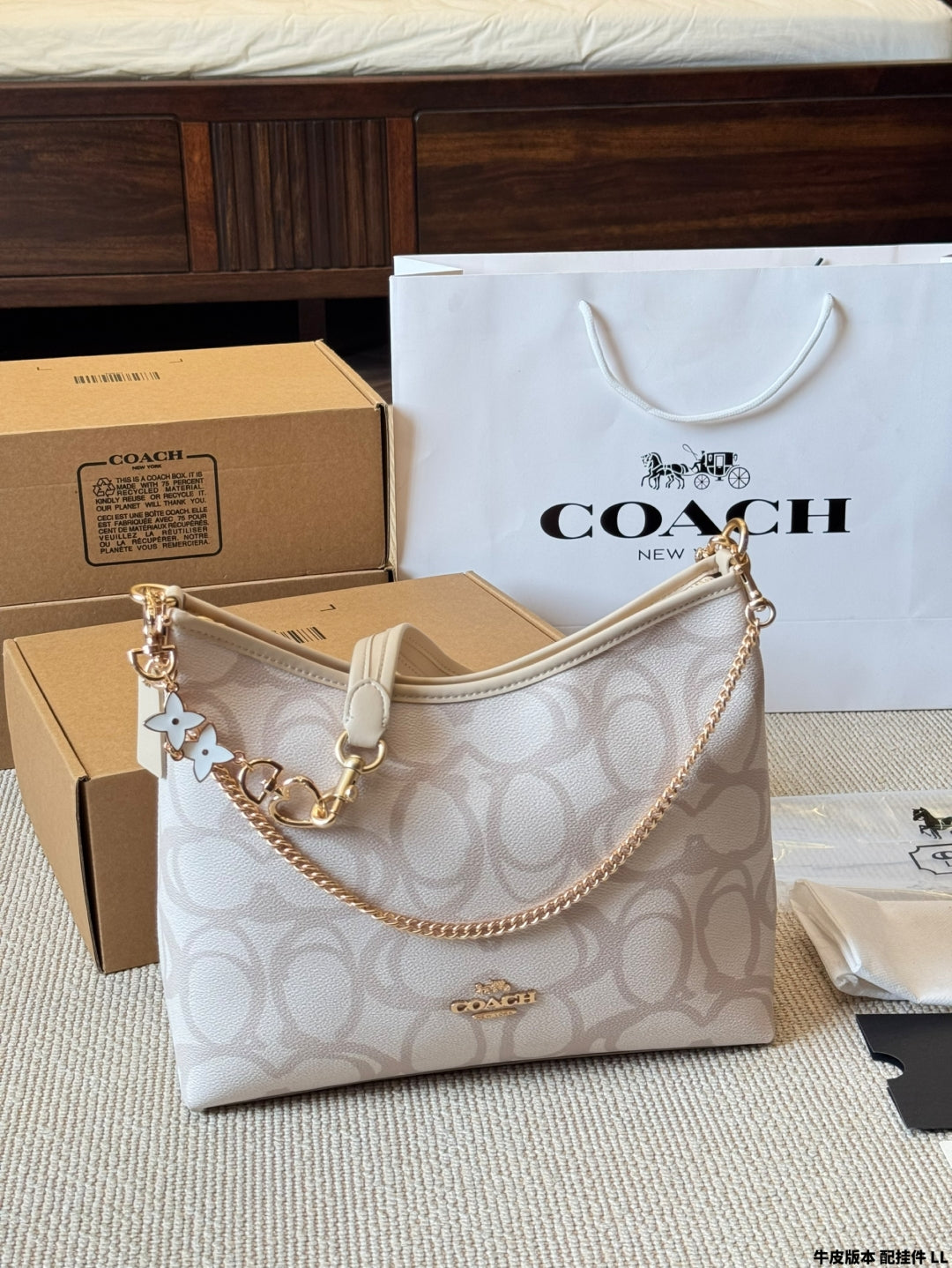 COACH Laurel Hobo Bag