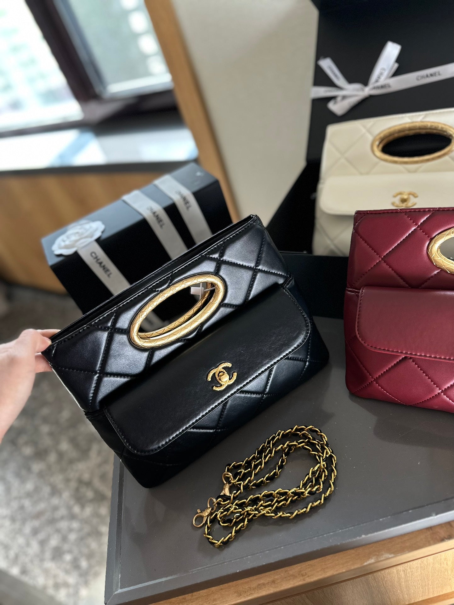 𝘝𝘪𝘯𝘵𝘢𝘨𝘦 Chanel Evening Bag