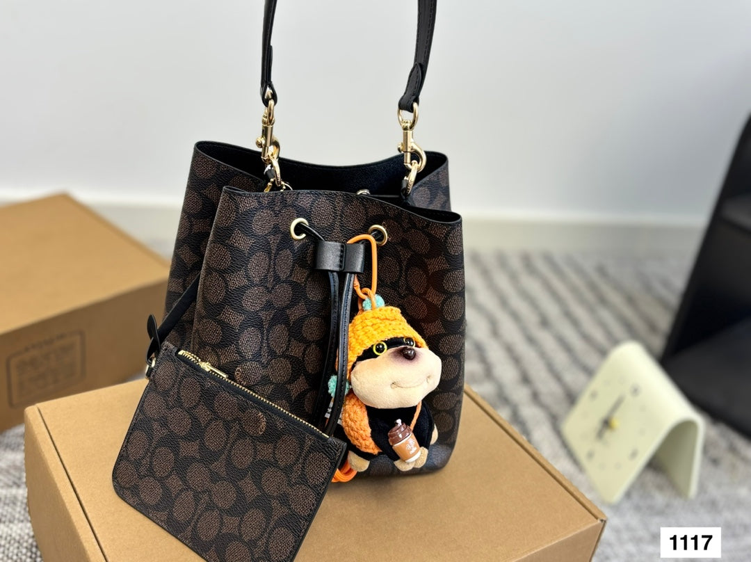 COACH Bucket Retro Series