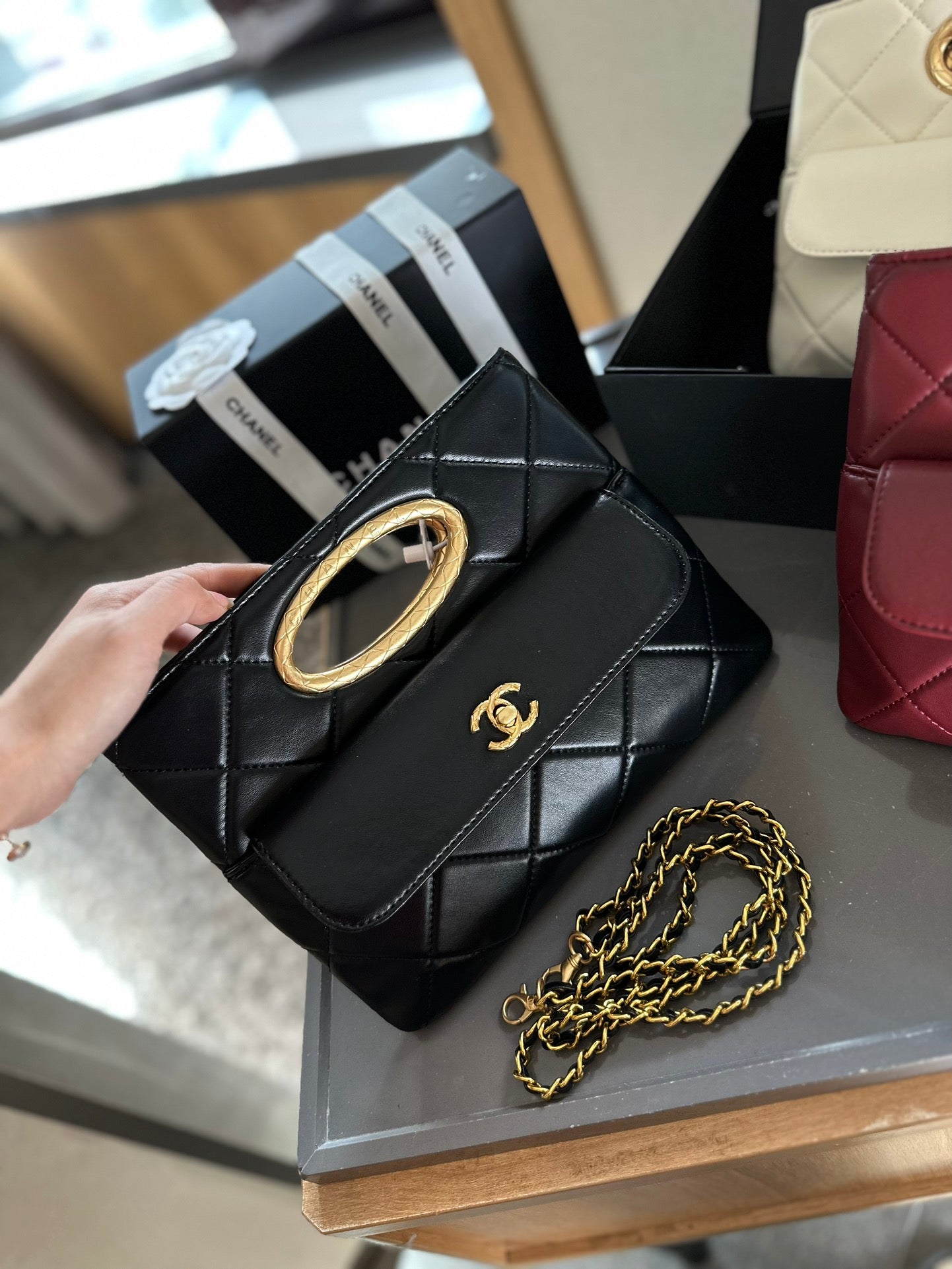 𝘝𝘪𝘯𝘵𝘢𝘨𝘦 Chanel Evening Bag