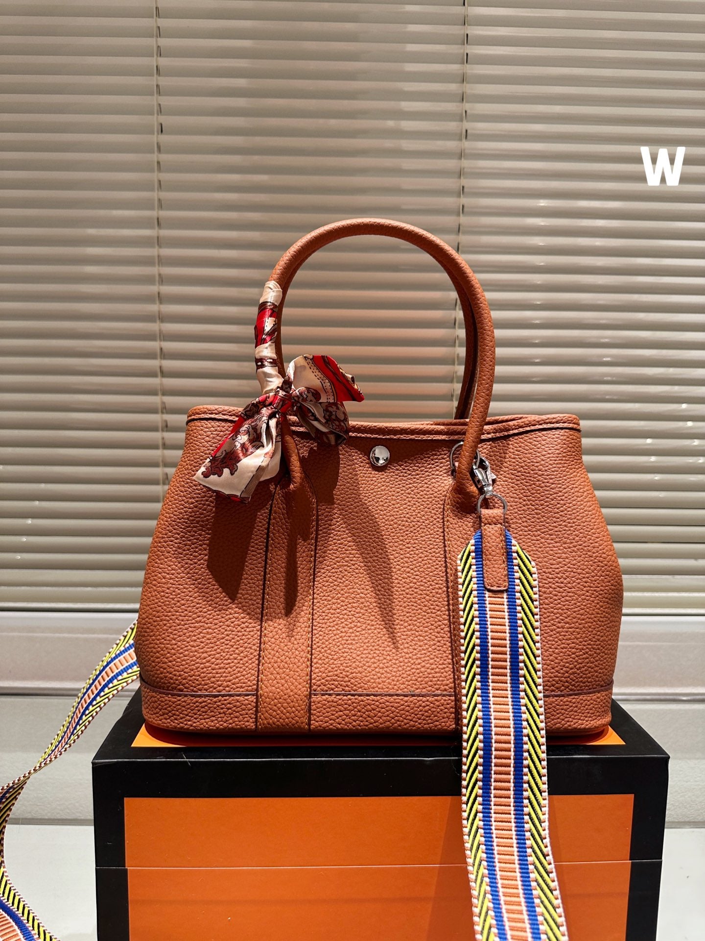 Exclusive Hermès classic hot off the presses!