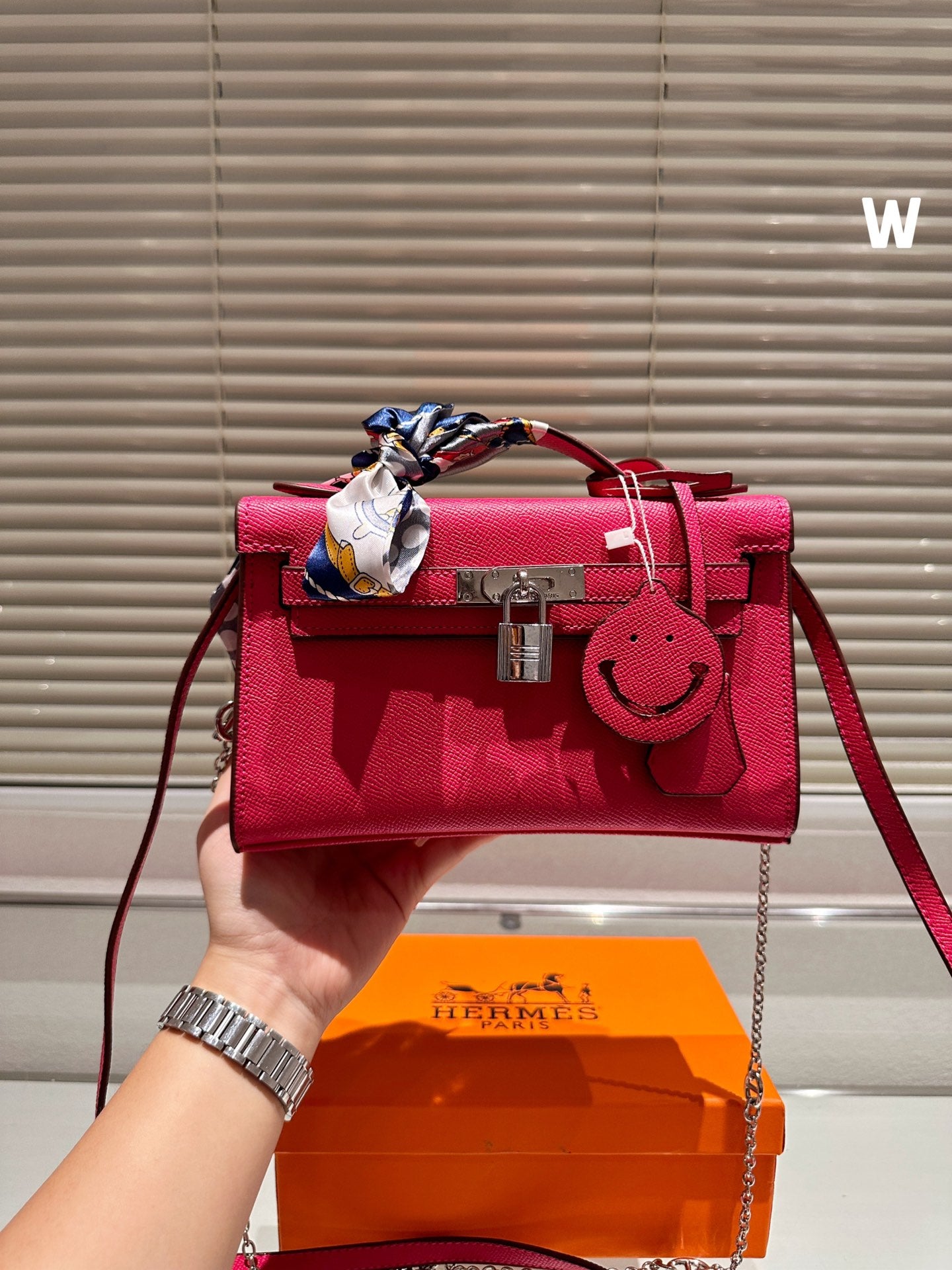 Hermès Crocodile-Pattern Kelly Bag