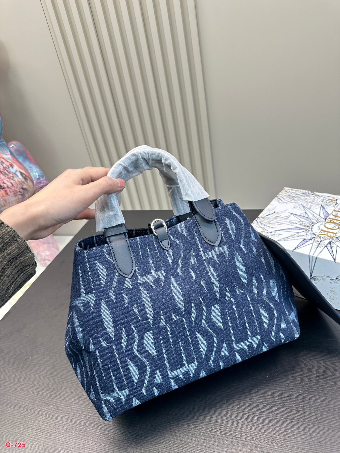 Dior Toujours Shopping Bag