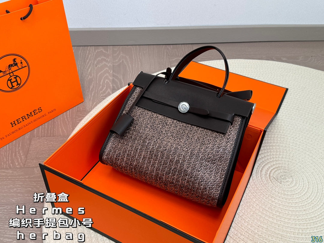 Hermès woven handbag