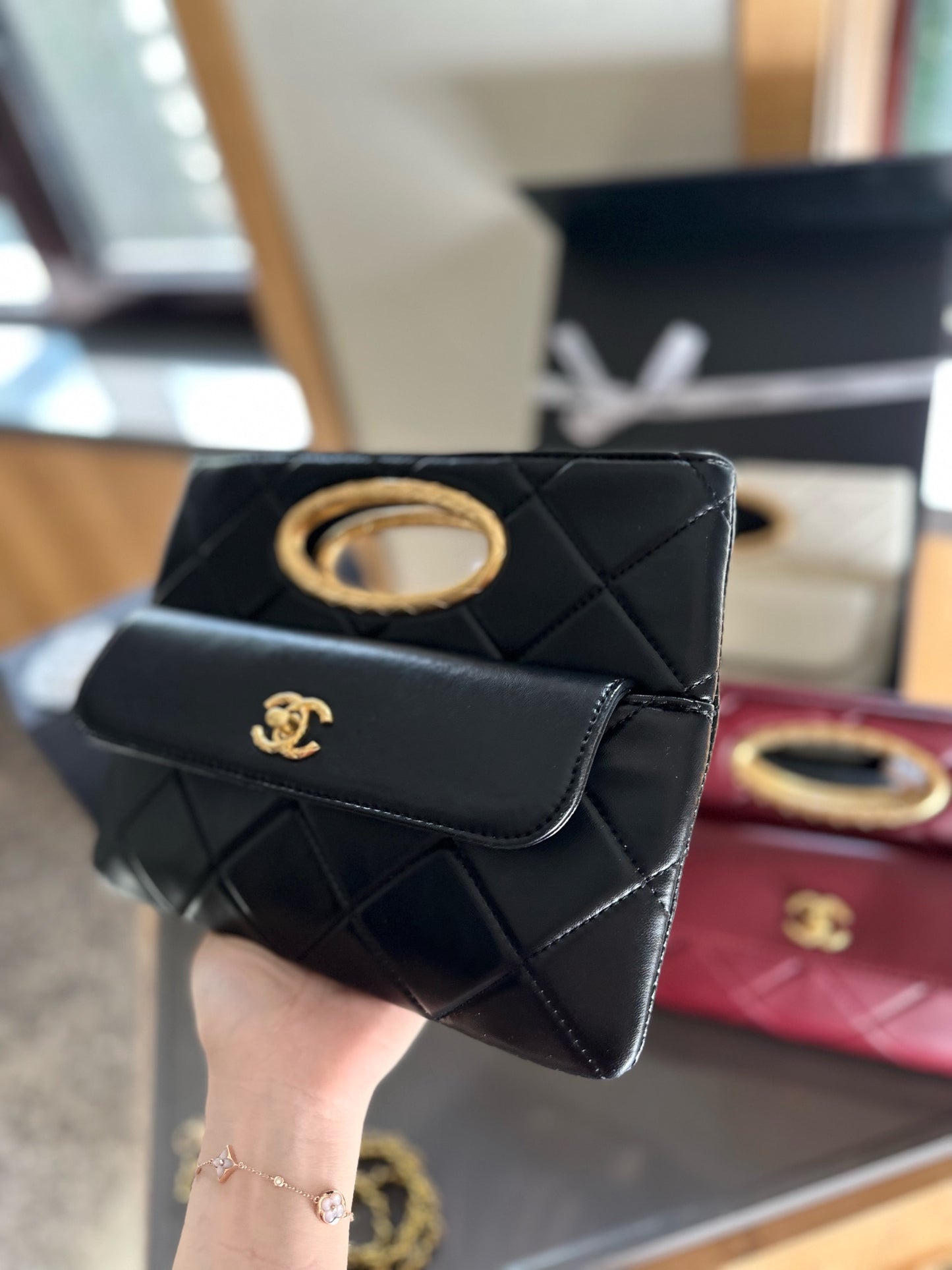 𝘝𝘪𝘯𝘵𝘢𝘨𝘦 Chanel Evening Bag