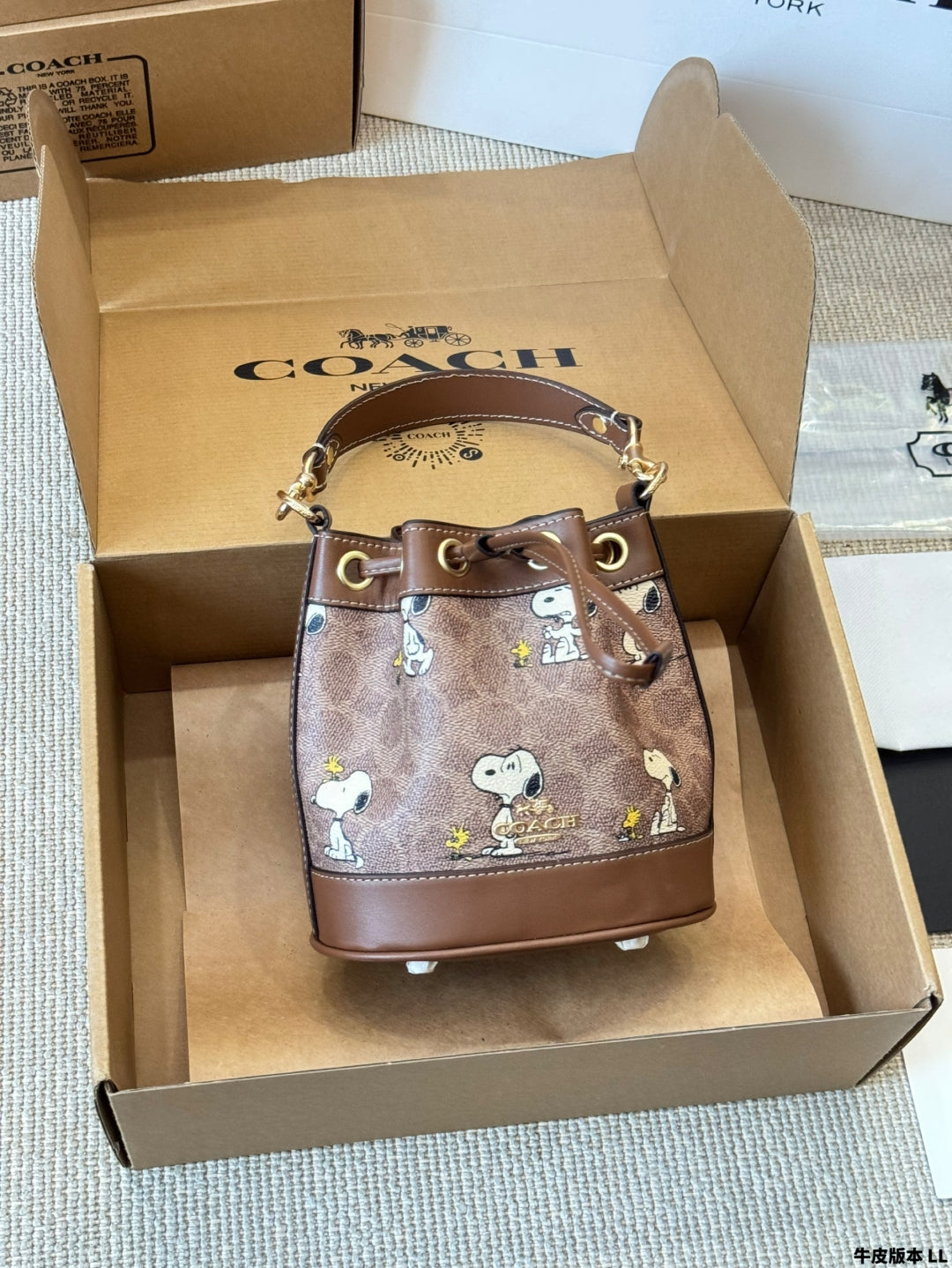 COACH Dempsey Snoopy