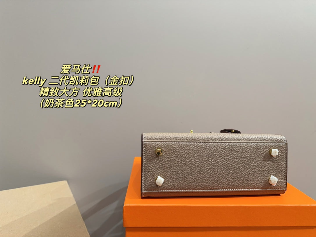 Hermès Kelly II (gold buckle)