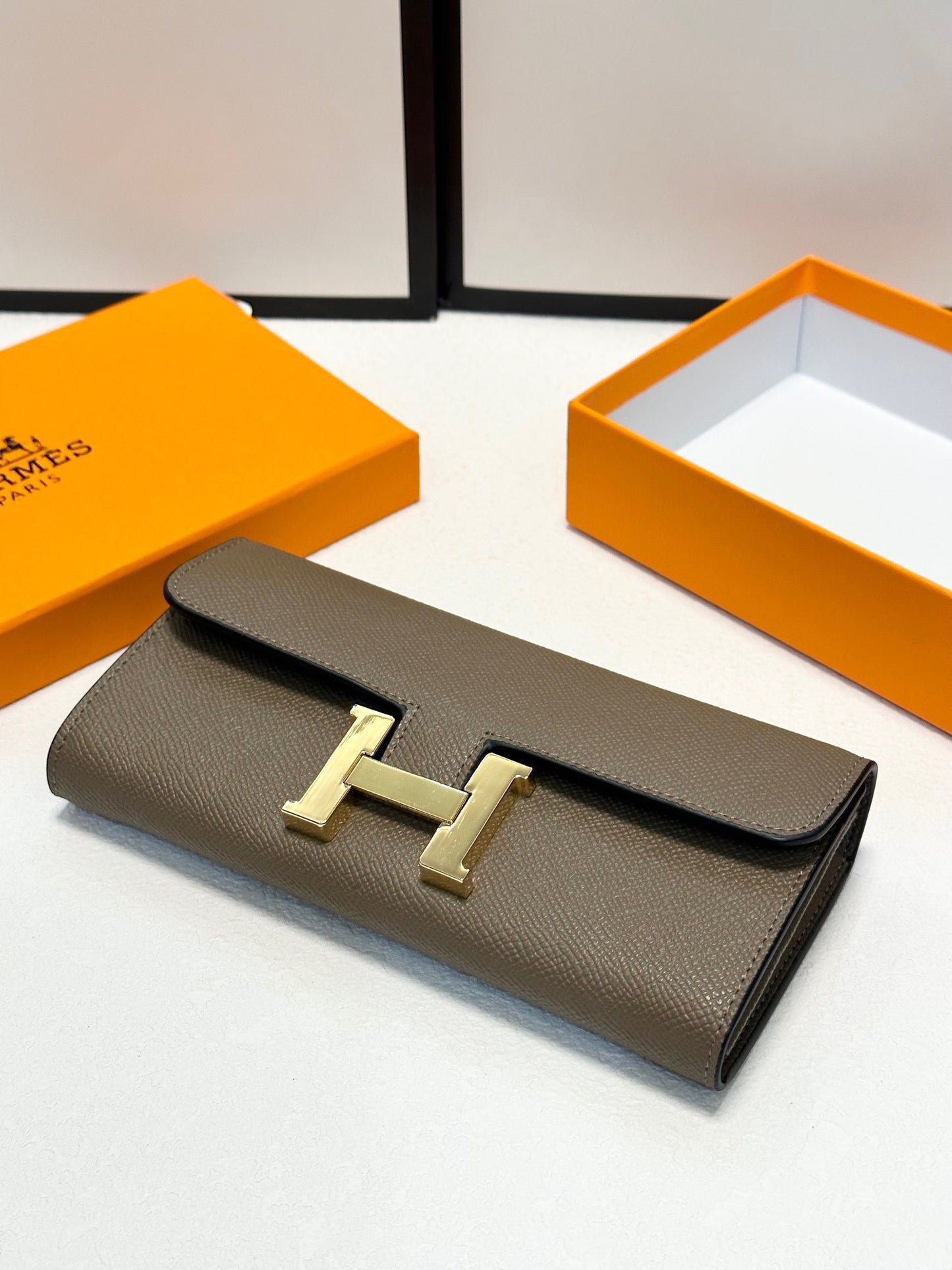Premium imported Hermès saffiano leather