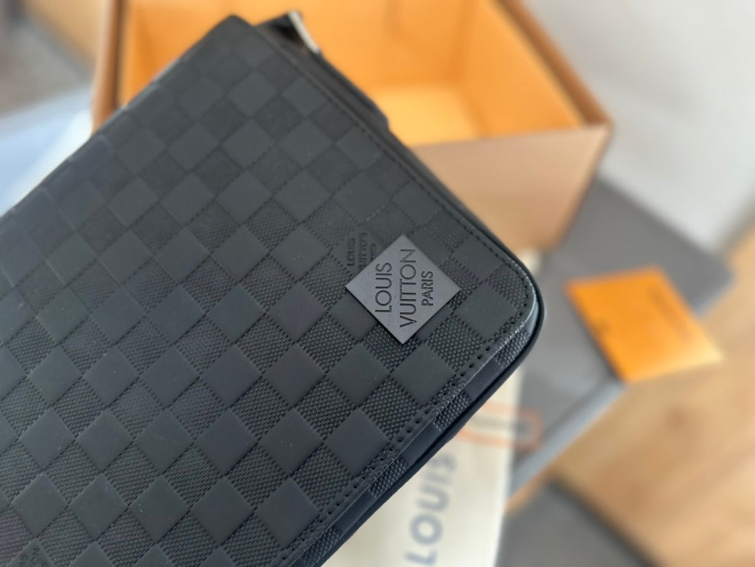 LV Limited Edition Men's Cowhide Messenger Bag 💼