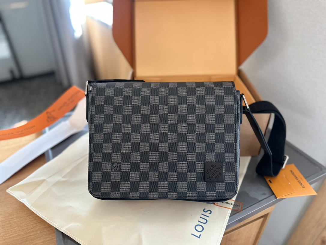 LV Limited Edition Men's Cowhide Messenger Bag 💼