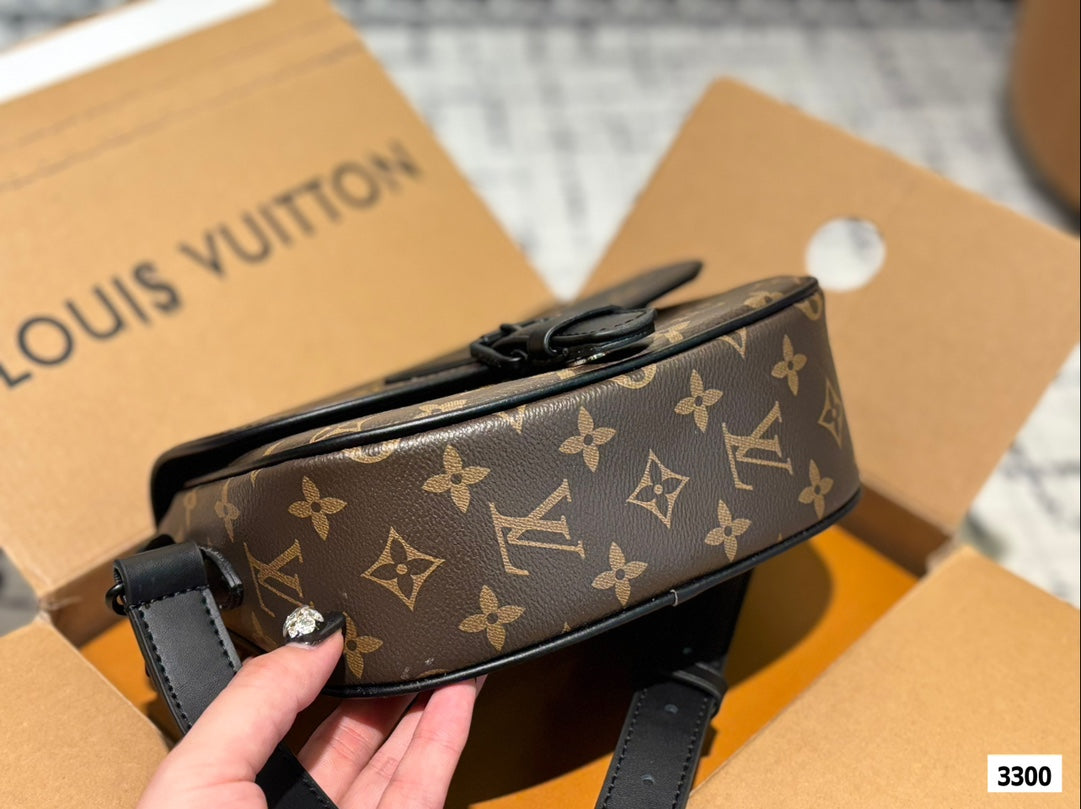 CHRISTOPHER Men's Crossbody Camera Bag