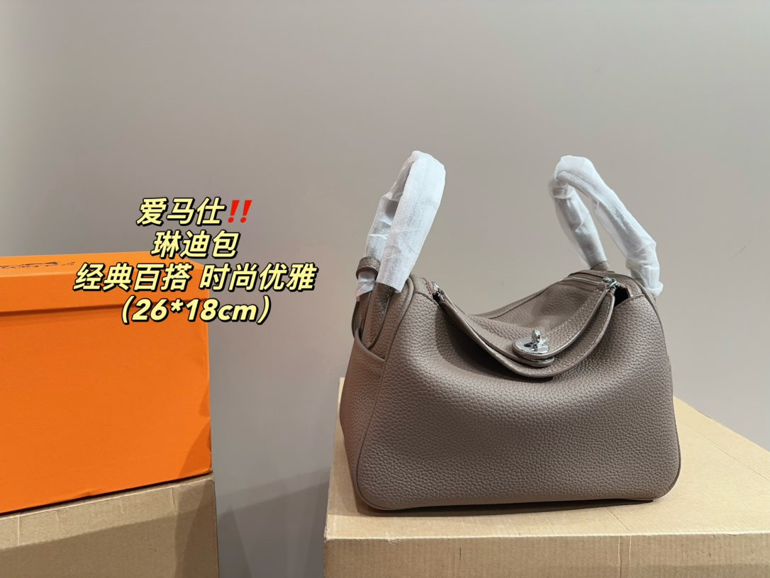 Hermès Lindy Bag