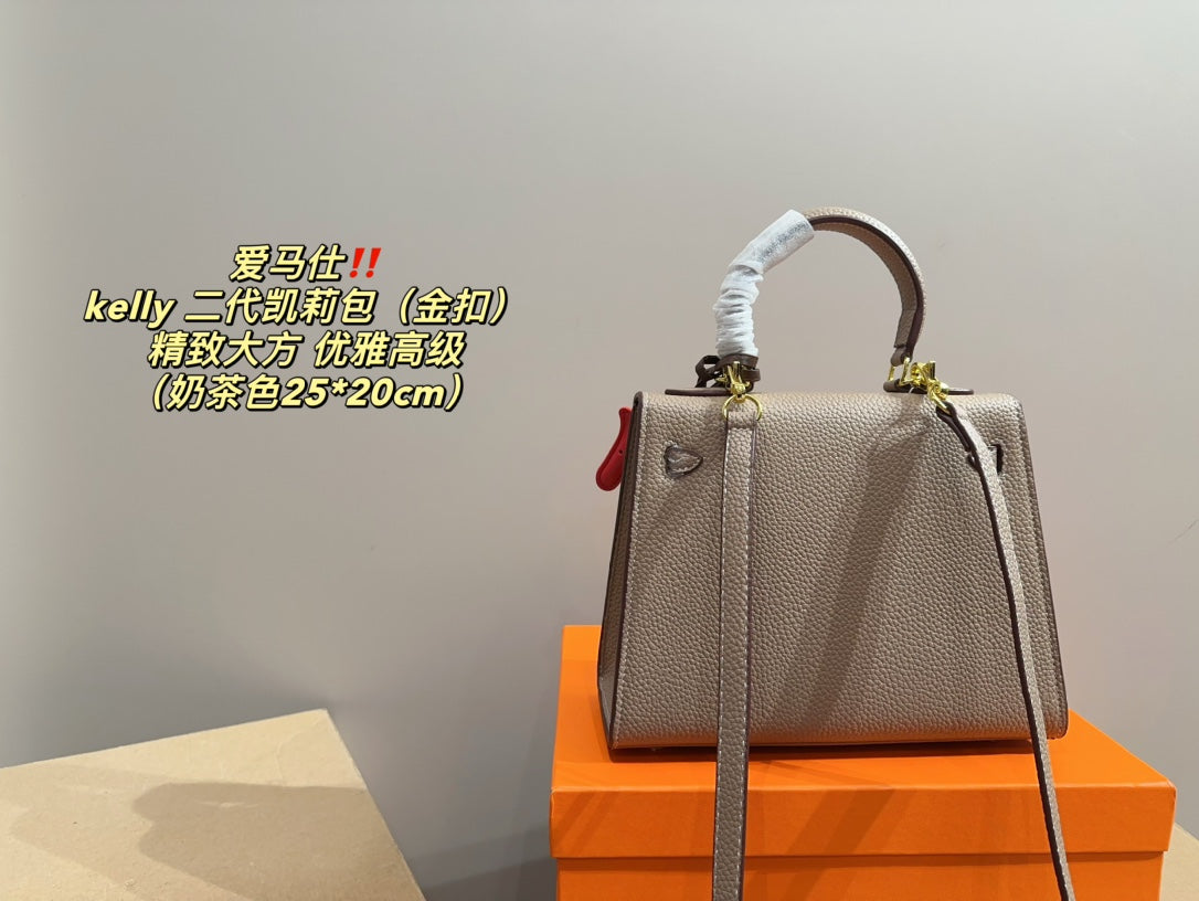 Hermès Kelly II (gold buckle)