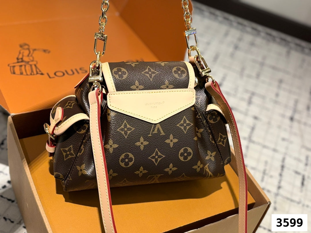 Lv ODYSSEE Backpack 🎒