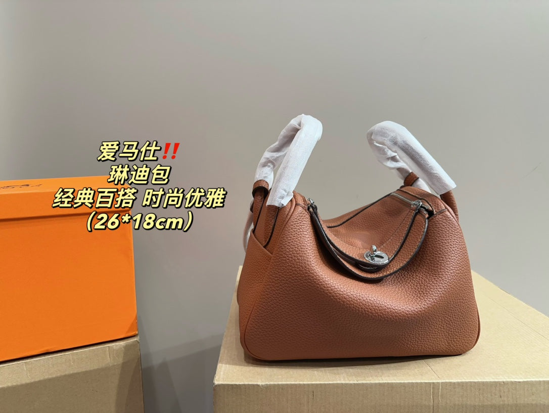 Hermès Lindy Bag