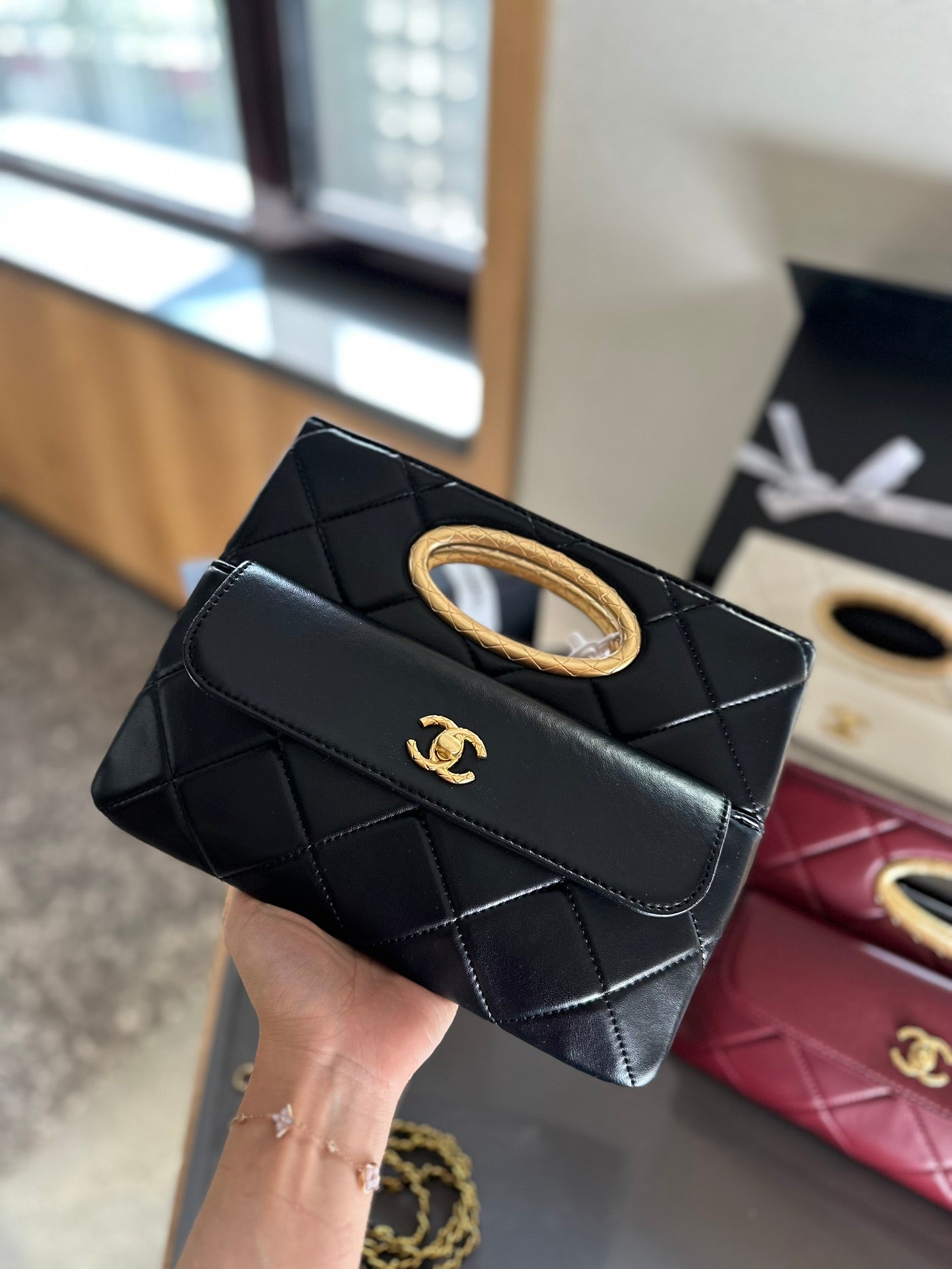 𝘝𝘪𝘯𝘵𝘢𝘨𝘦 Chanel Evening Bag