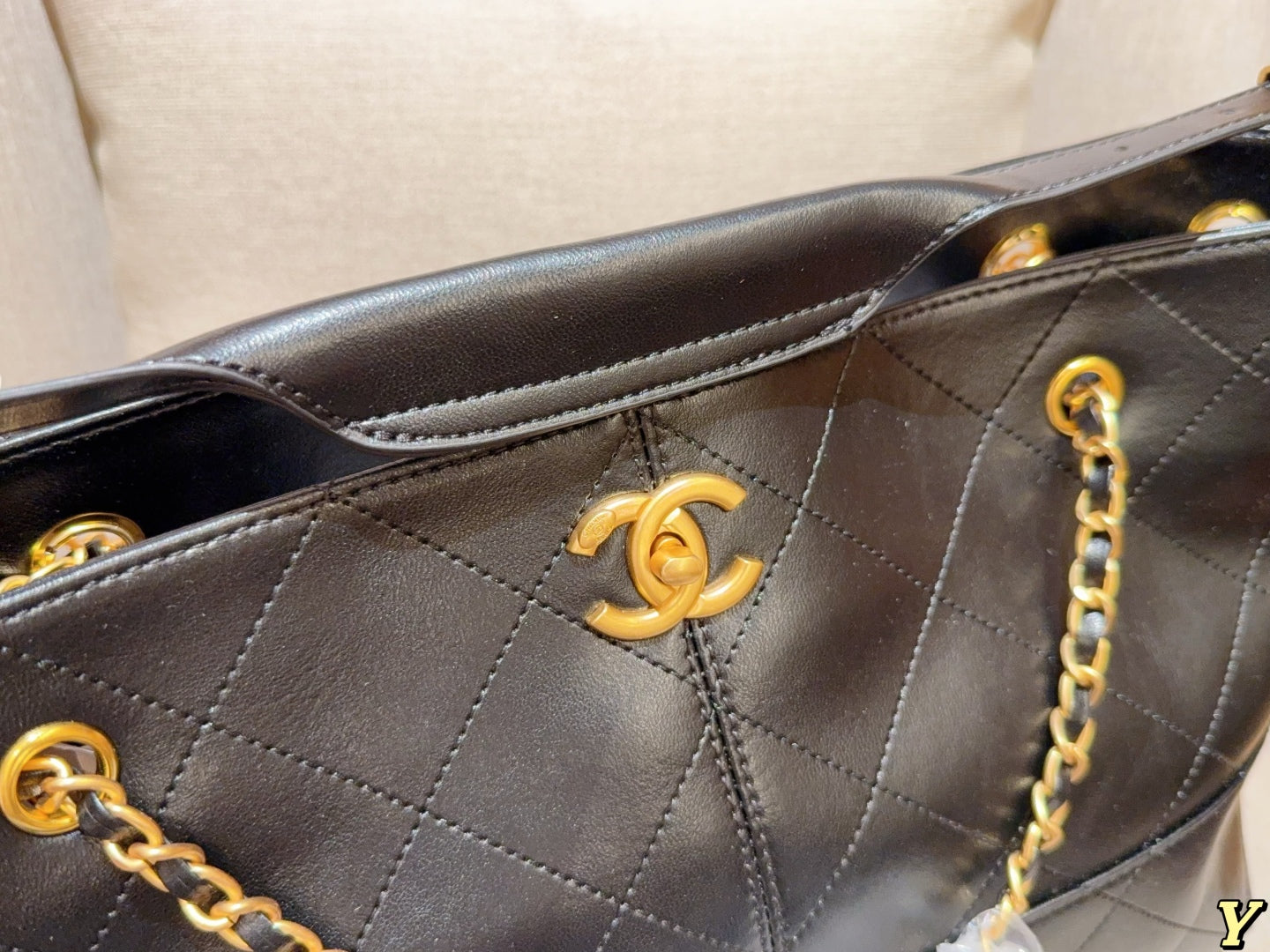 Chanel New 25a Tote Hobo Shopping Bag