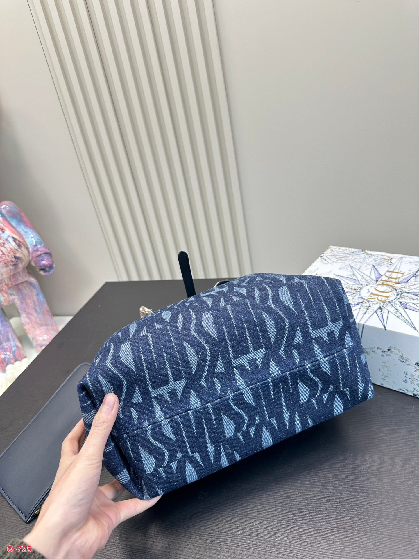 Dior Toujours Shopping Bag