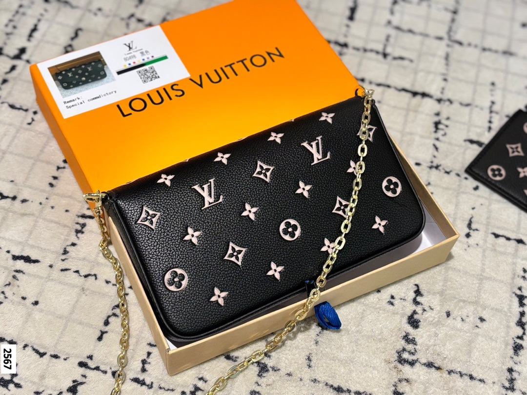 Lv Three-piece Cowhide Set