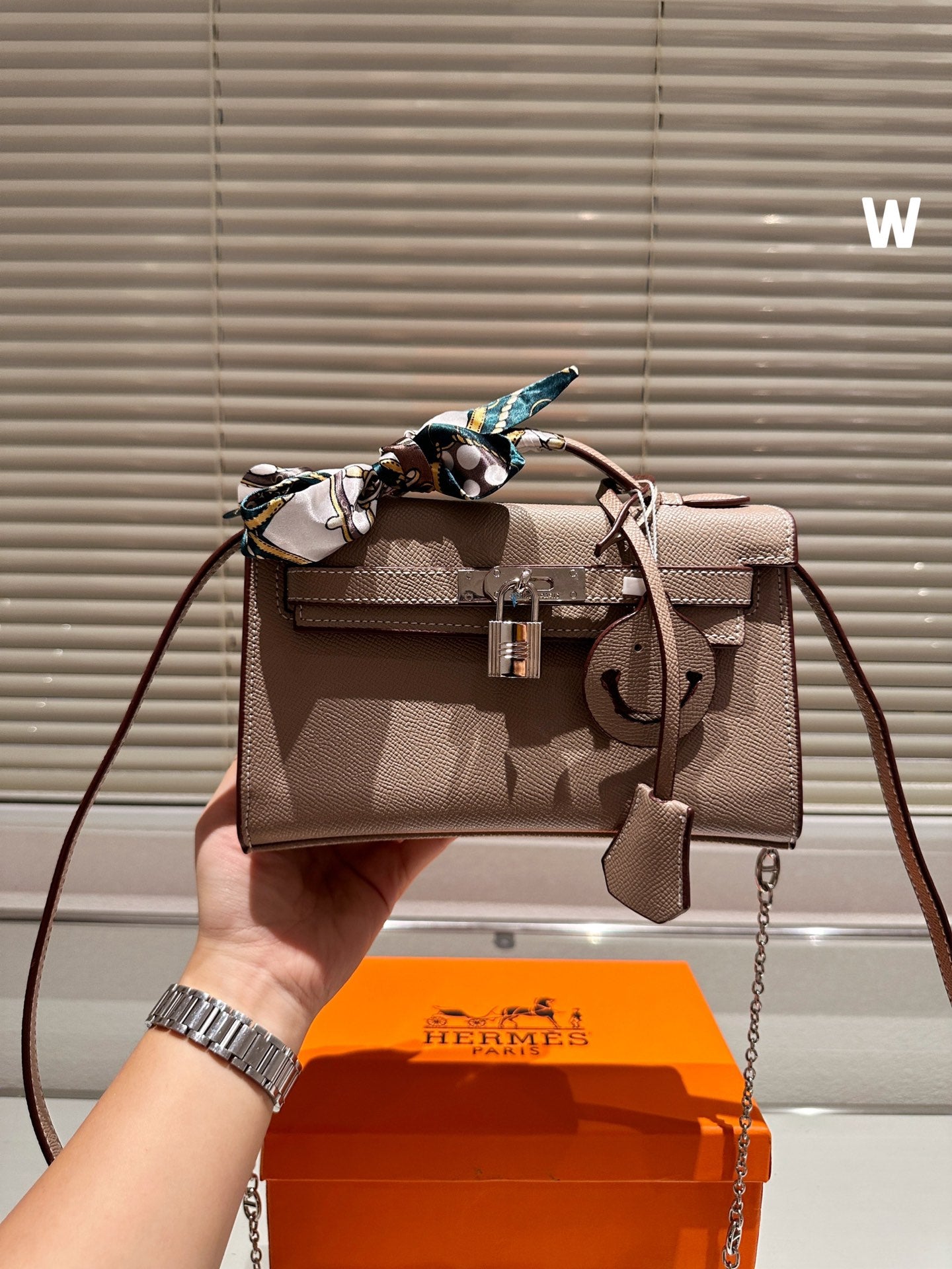 Hermès Crocodile-Pattern Kelly Bag