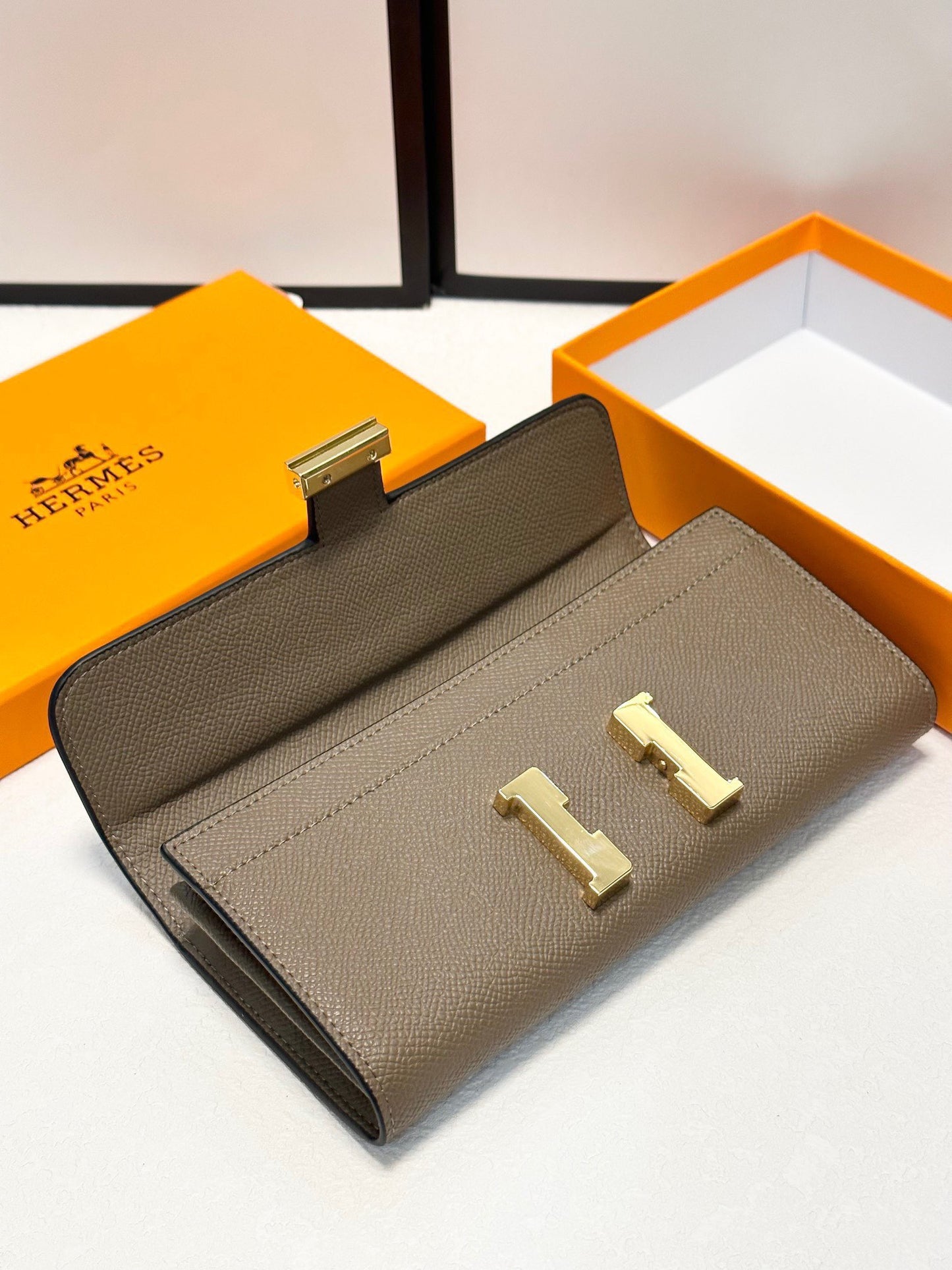 Premium imported Hermès saffiano leather