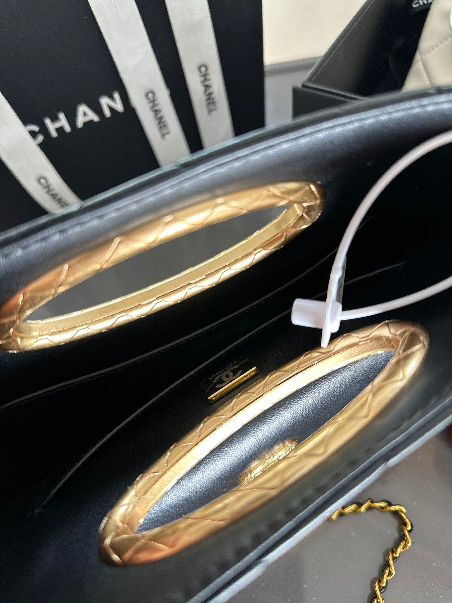 𝘝𝘪𝘯𝘵𝘢𝘨𝘦 Chanel Evening Bag