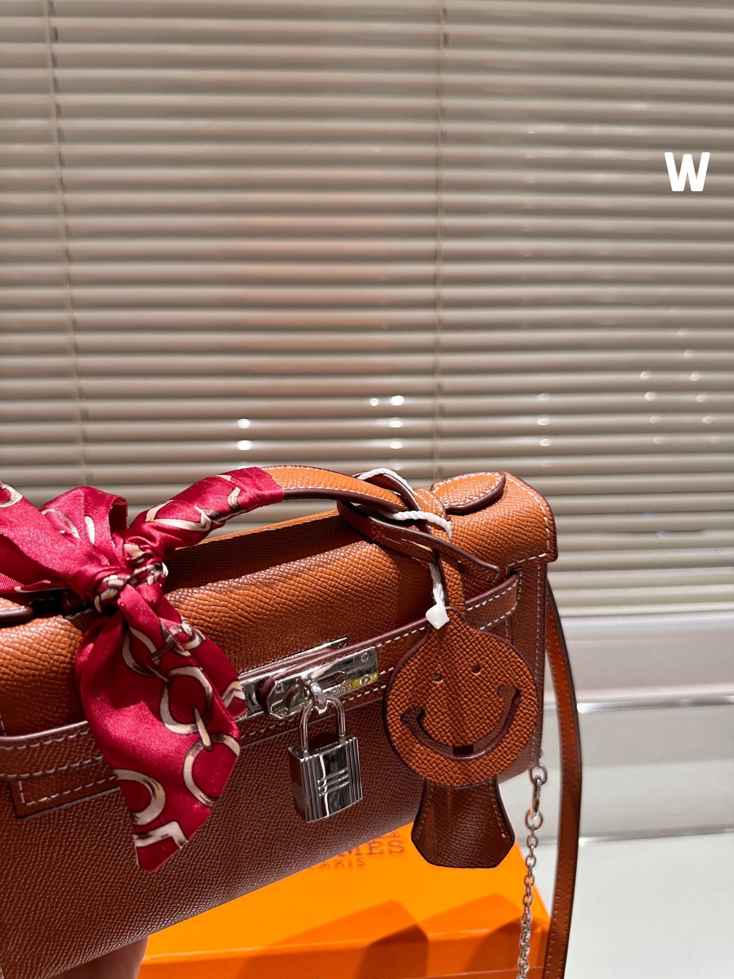 Hermès Crocodile-Pattern Kelly Bag